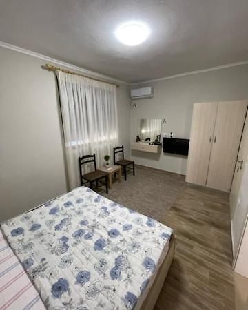 New Bazaar Rooms Tirana Exterior photo